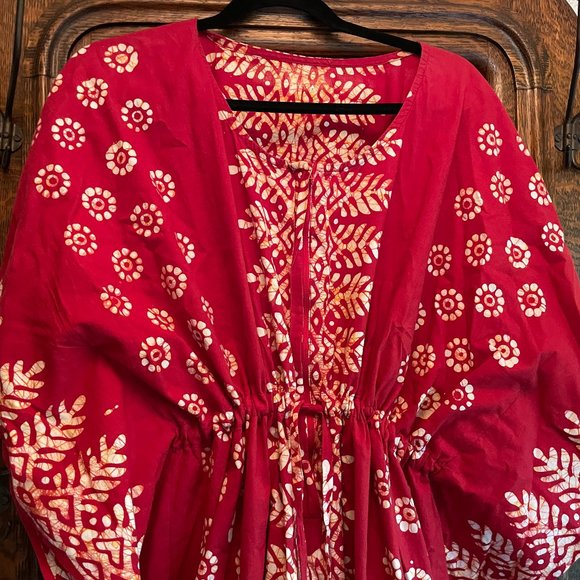BATIK Red and White Bohemian Cinched Waist Long Maxi Caftan Dress - One Size - Picture 3 of 8